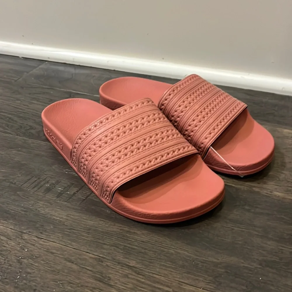 Adidas Adilette Premium Slides Sandals Shoes Made in Italy CQ2236 pink Women’s 8 - Picture 1 of 11